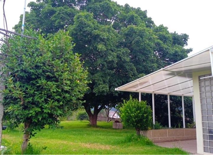 Bed and Breakfast A Casa De Abelleira Ponteareas Exterior foto